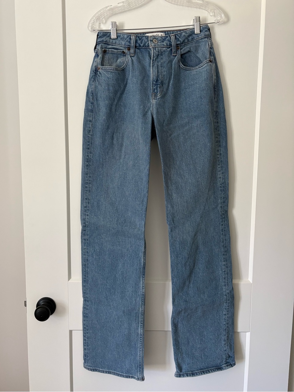 Abercrombie & Fitch The 90s Relaxed  Jean - High Rise, Curve Love, Long